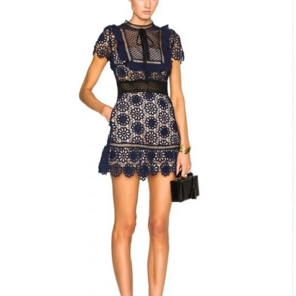 XUEYUANFENG BLUE LACE DRESS Size M - Picture 3 of 5